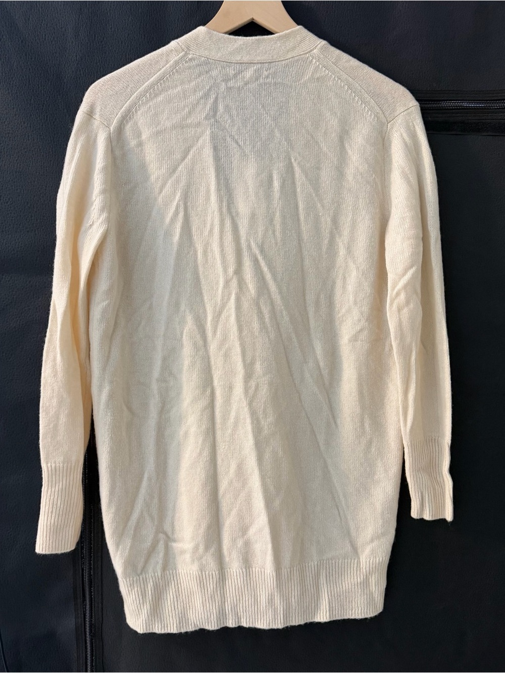 NWT Reiss Ivory Cashmere Wool Blend Kelis Cardigan Sweater XS Quiet Luxury - Picture 9 of 9